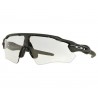 OAKLE.OO9208-13.13.UNI