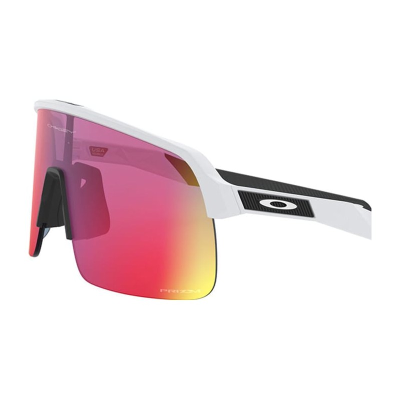 OAKLE.OO9463-0239.02.UNI (3)
