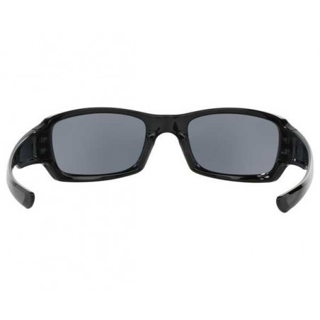 OAKLE.OO9238-04.04.UNI (2)